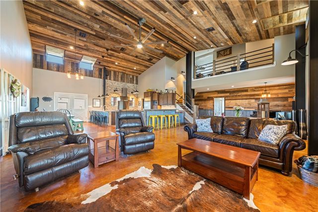 1230 County Road 22, Corpus Christi, TX 78415
