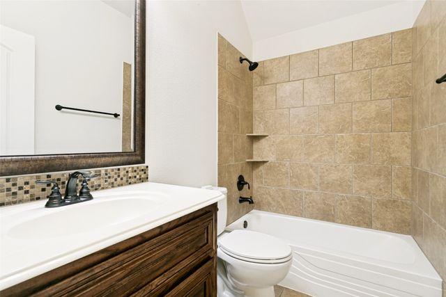 4804 Taylor Lane, Grapevine, TX 76051