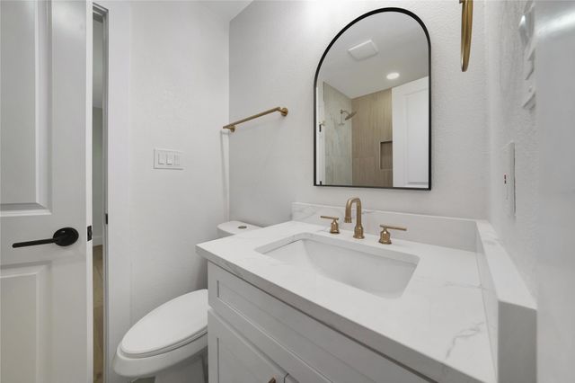 839 Overglen Drive, Dallas, TX 75218