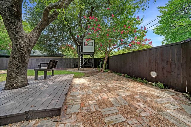 839 Overglen Drive, Dallas, TX 75218