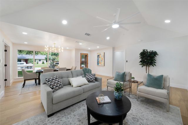 839 Overglen Drive, Dallas, TX 75218