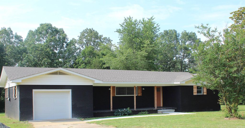 624 Bettis Mountain Road, Quitman, AR 72131