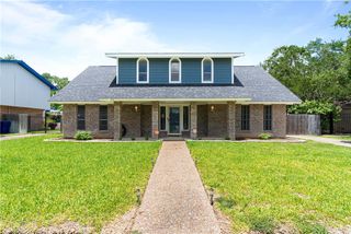5110 Cascade Dr, Corpus Christi, TX 78413