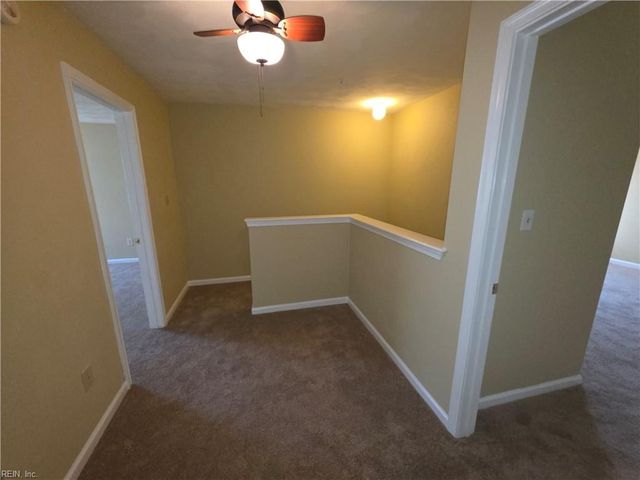 1460 Berkshire DR, Newport News, VA 23602