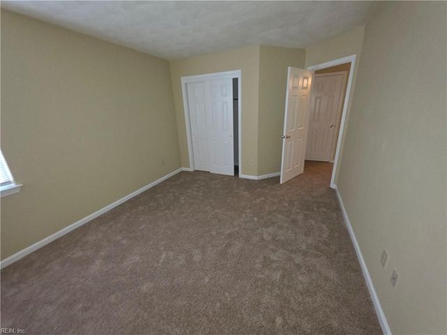 1460 Berkshire DR, Newport News, VA 23602