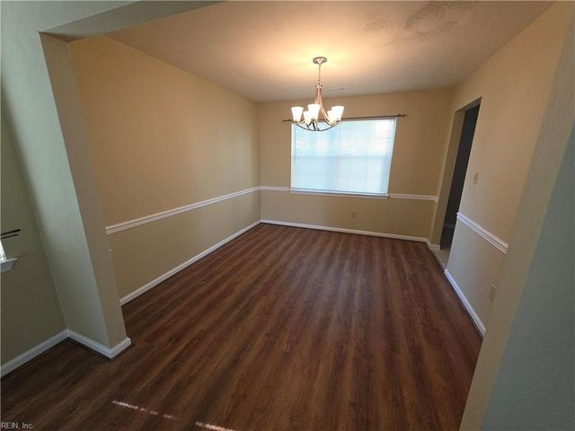 1460 Berkshire DR, Newport News, VA 23602