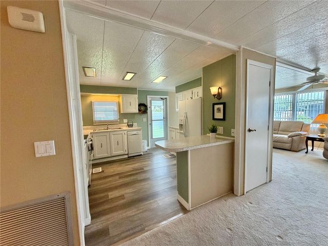 117 JACARANDA DRIVE, Leesburg, FL 34748