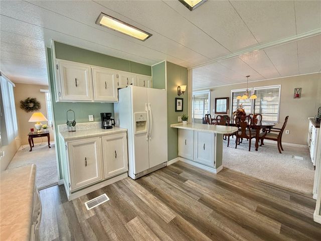 117 JACARANDA DRIVE, Leesburg, FL 34748