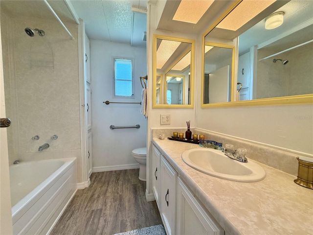 117 JACARANDA DRIVE, Leesburg, FL 34748