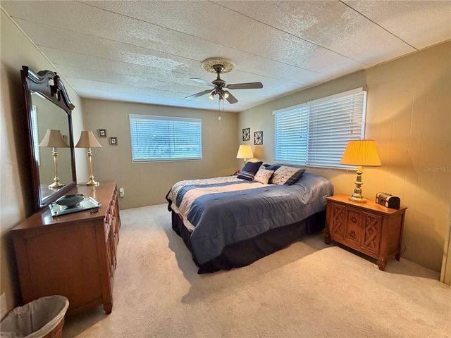 117 JACARANDA DRIVE, Leesburg, FL 34748