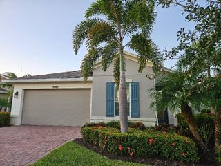 9985 SW Trumpet Tree Circle, Port St Lucie, FL 34987