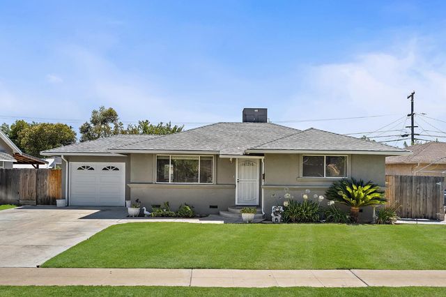 1805 W Griffith Way, Fresno, CA 93705
