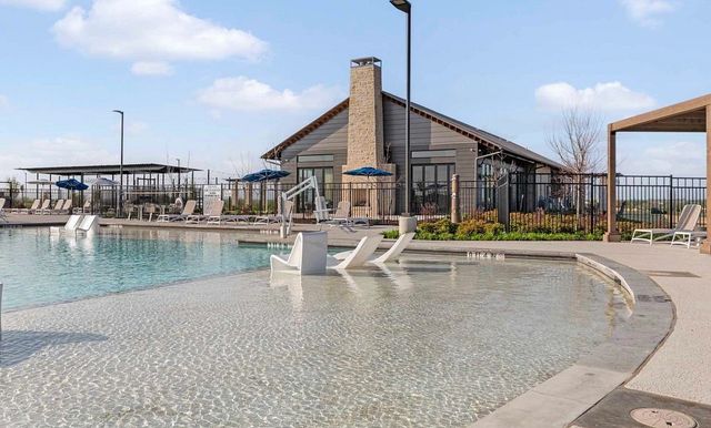 668 Tyronza Drive, Justin, TX 76247