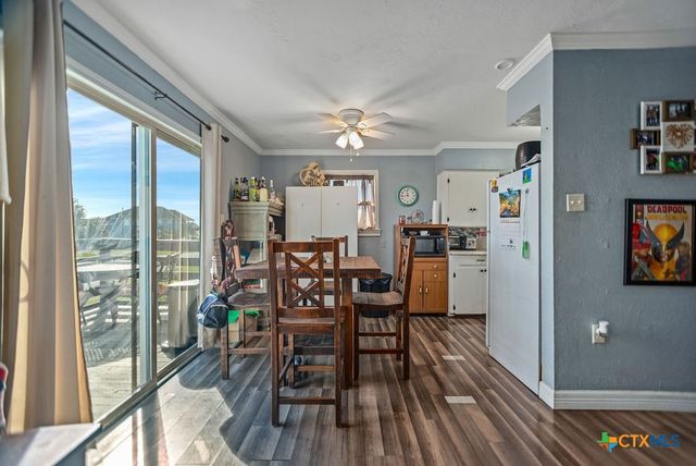 654 Calumet Drive, Palacios, TX 77465