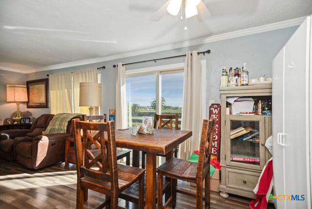 654 Calumet Drive, Palacios, TX 77465