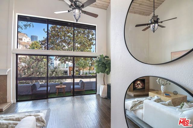 1925 S Beverly Glen Boulevard 39, Los Angeles, CA 90025