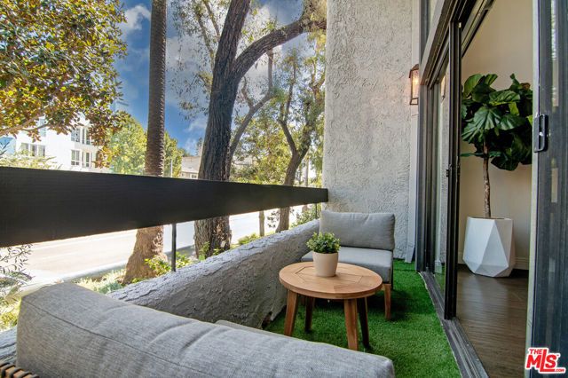 1925 S Beverly Glen Boulevard 39, Los Angeles, CA 90025