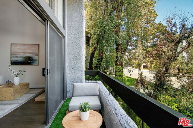 1925 S Beverly Glen Boulevard 39, Los Angeles, CA 90025