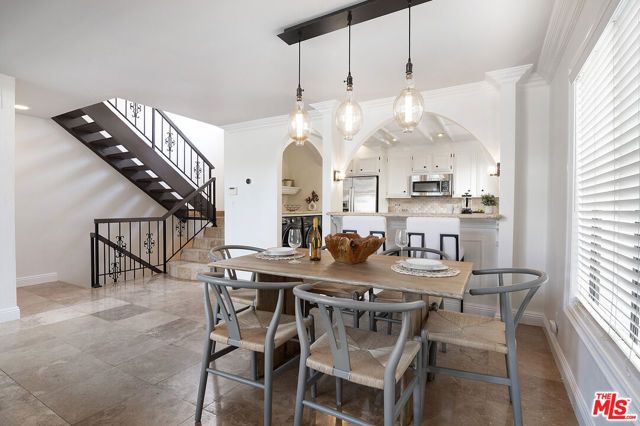 1925 S Beverly Glen Boulevard 39, Los Angeles, CA 90025