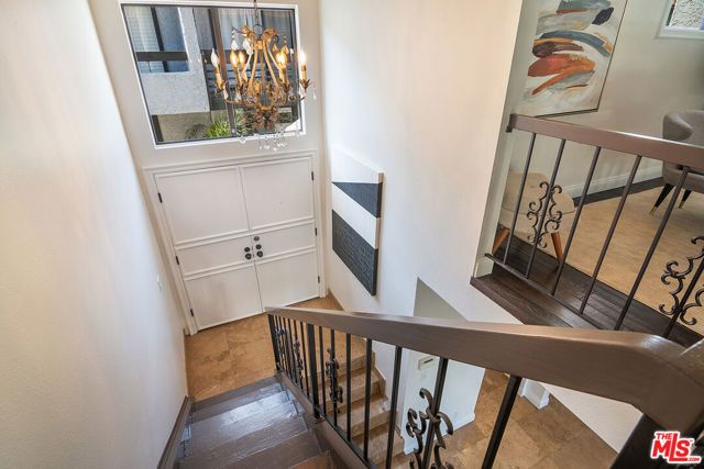 1925 S Beverly Glen Boulevard 39, Los Angeles, CA 90025