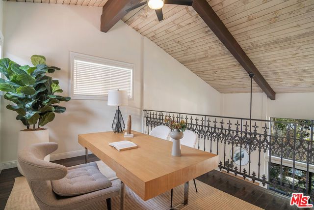 1925 S Beverly Glen Boulevard 39, Los Angeles, CA 90025