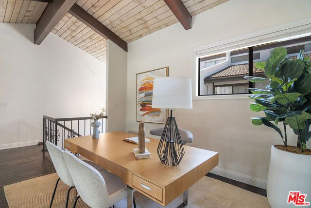 1925 S Beverly Glen Boulevard 39, Los Angeles, CA 90025