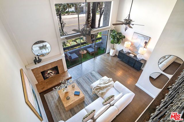 1925 S Beverly Glen Boulevard 39, Los Angeles, CA 90025