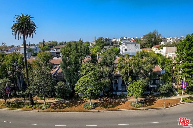 1925 S Beverly Glen Boulevard 39, Los Angeles, CA 90025
