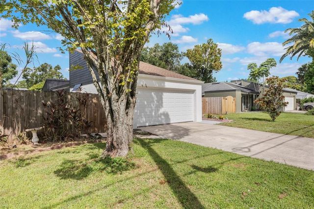 212 S MOSS ROAD, Winter Springs, FL 32708