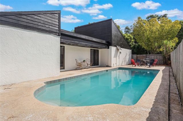 212 S MOSS ROAD, Winter Springs, FL 32708