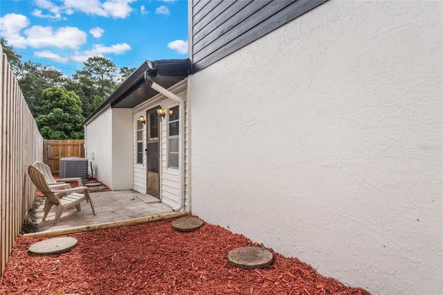 212 S MOSS ROAD, Winter Springs, FL 32708