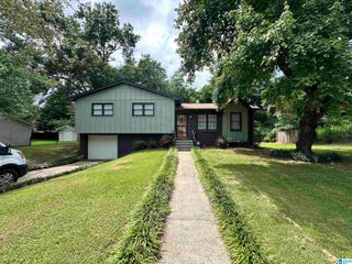 2216 2ND PLACE NE, Center Point, AL 35215