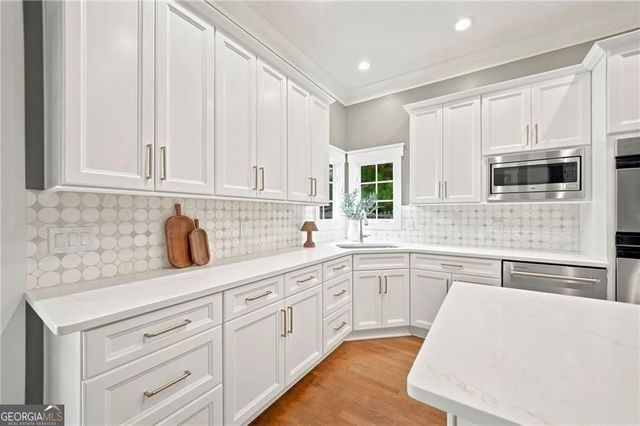 3901 Hazelhurst Drive, Marietta, GA 30066