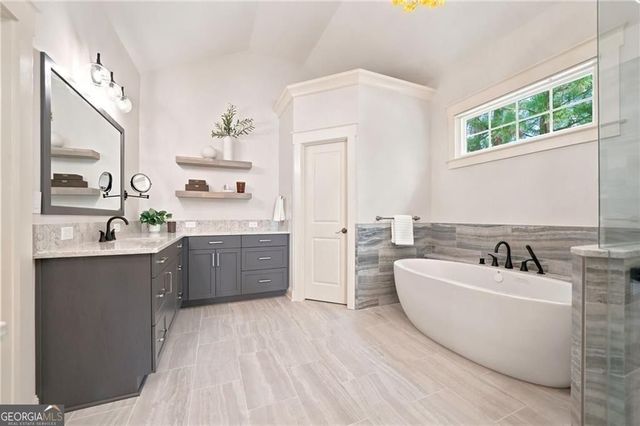 3901 Hazelhurst Drive, Marietta, GA 30066