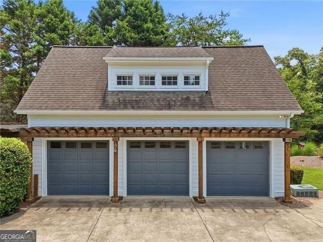 3901 Hazelhurst Drive, Marietta, GA 30066
