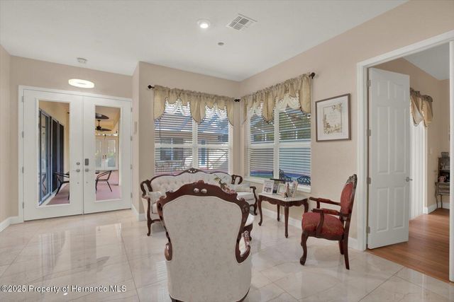 7190 Raymond Place, Spring Hill, FL 34607