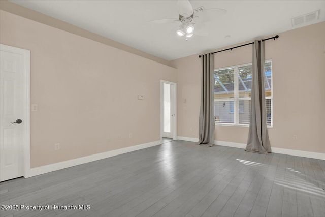 7190 Raymond Place, Spring Hill, FL 34607