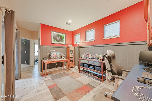 2334 W MYRTLE Avenue, Phoenix, AZ 85021