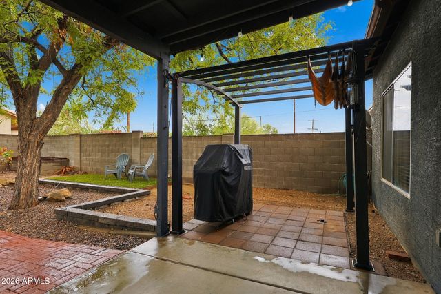 2334 W MYRTLE Avenue, Phoenix, AZ 85021