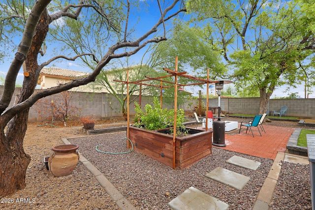 2334 W MYRTLE Avenue, Phoenix, AZ 85021