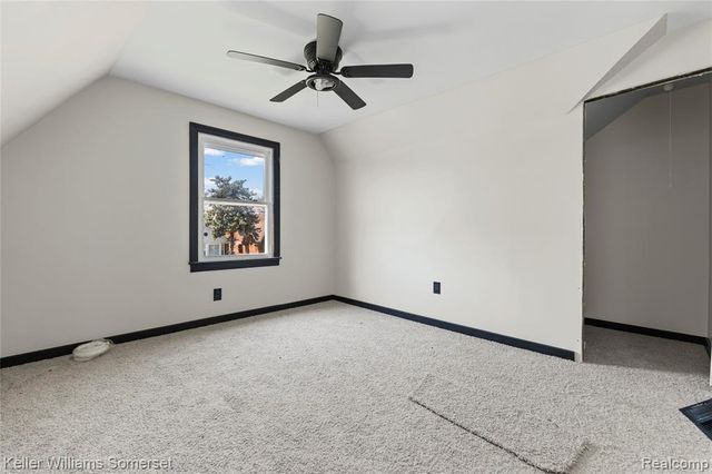 18642 Tracey Street, Detroit, MI 48235