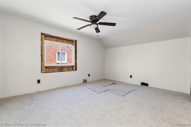 18642 Tracey Street, Detroit, MI 48235