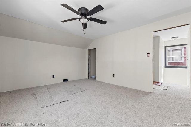 18642 Tracey Street, Detroit, MI 48235