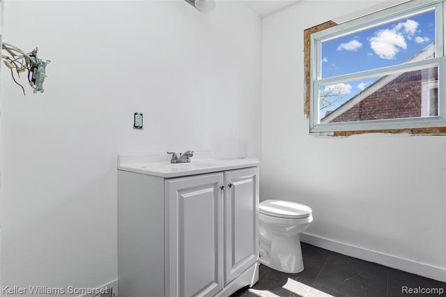 18642 Tracey Street, Detroit, MI 48235