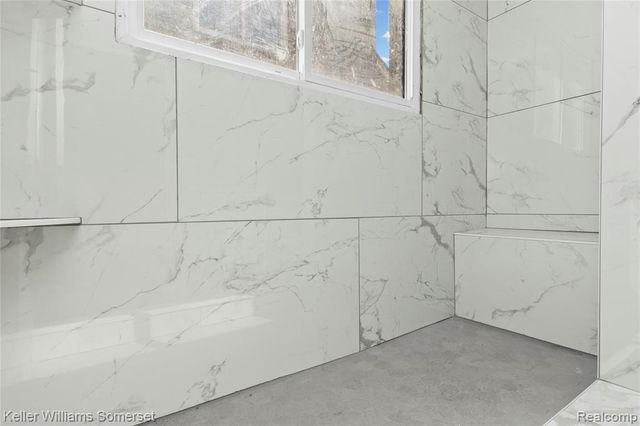 18642 Tracey Street, Detroit, MI 48235