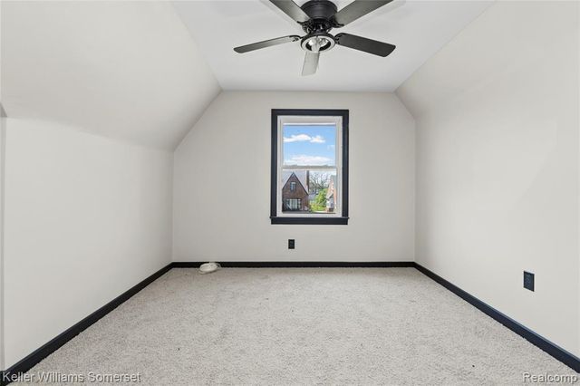 18642 Tracey Street, Detroit, MI 48235