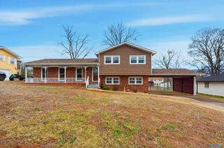 2204 Fairfax Street NE, Huntsville, AL 35811