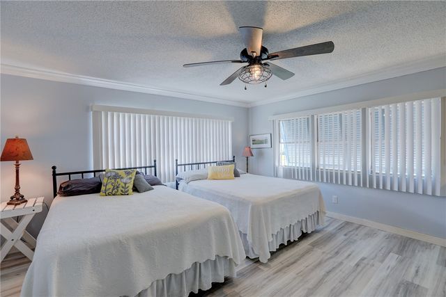 1142 Barefoot Circle, Barefoot Bay, FL 32976