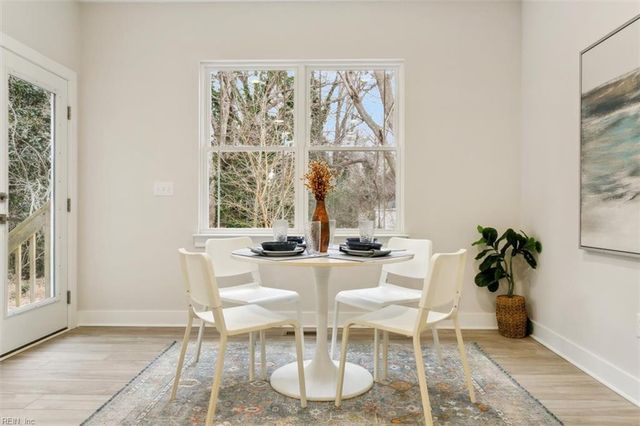31 Holloway RD, Newport News, VA 23602