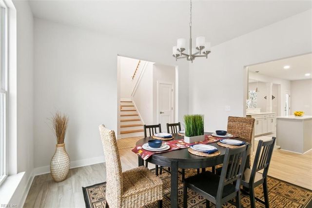 31 Holloway RD, Newport News, VA 23602